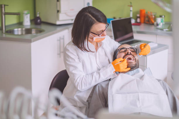 Best Dentist Open Late Near Me  in Columbus Grove, OH